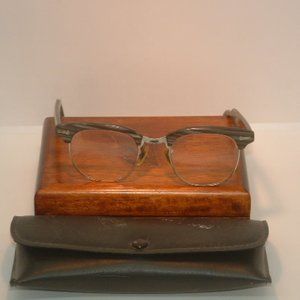 Pre-Owned Women’s Grey & Silver Frame Fashion Glasses